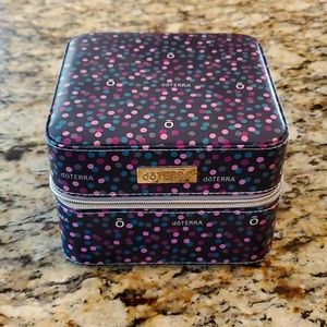 Doterra Tavel Case